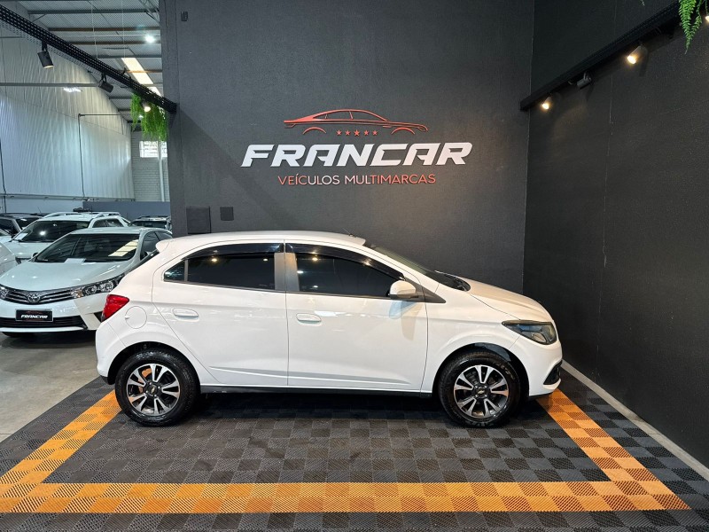 ONIX 1.4 MPFI LTZ 8V FLEX 4P MANUAL - 2014 - ANTôNIO PRADO