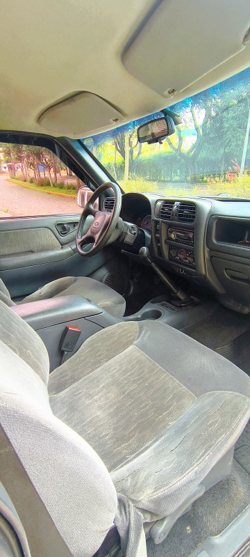 BLAZER 2.4 MPFI ADVANTAGE 4X2 8V GASOLINA 4P MANUAL - 2005 - FARROUPILHA