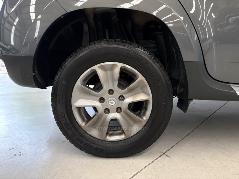 DUSTER 2.0 DYNAMIQUE 4X2 16V FLEX 4P AUTOMÁTICO - 2017 - BENTO GONçALVES