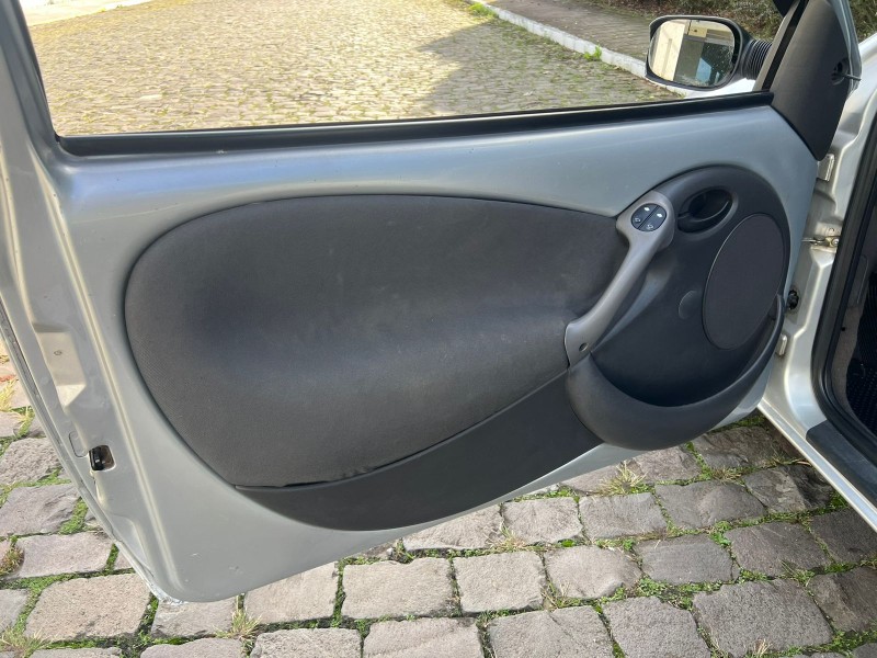 KA 1.0 MPI FLY 8V FLEX 2P MANUAL - 2005 - FARROUPILHA