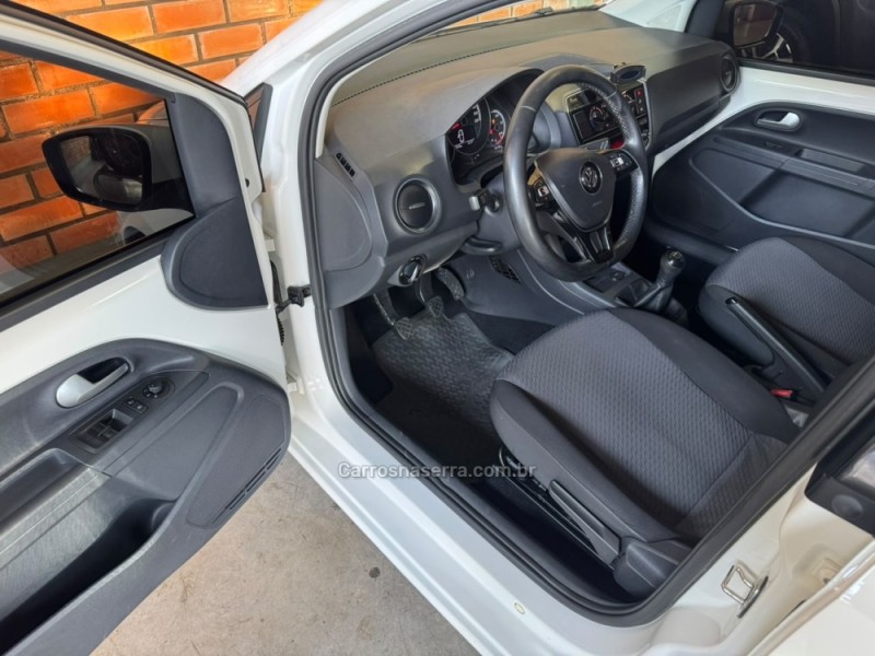 UP 1.0 TSI MOVE UP 12V FLEX 4P MANUAL - 2018 - SãO MARCOS