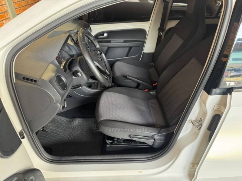 UP 1.0 TSI MOVE UP 12V FLEX 4P MANUAL - 2018 - SãO MARCOS