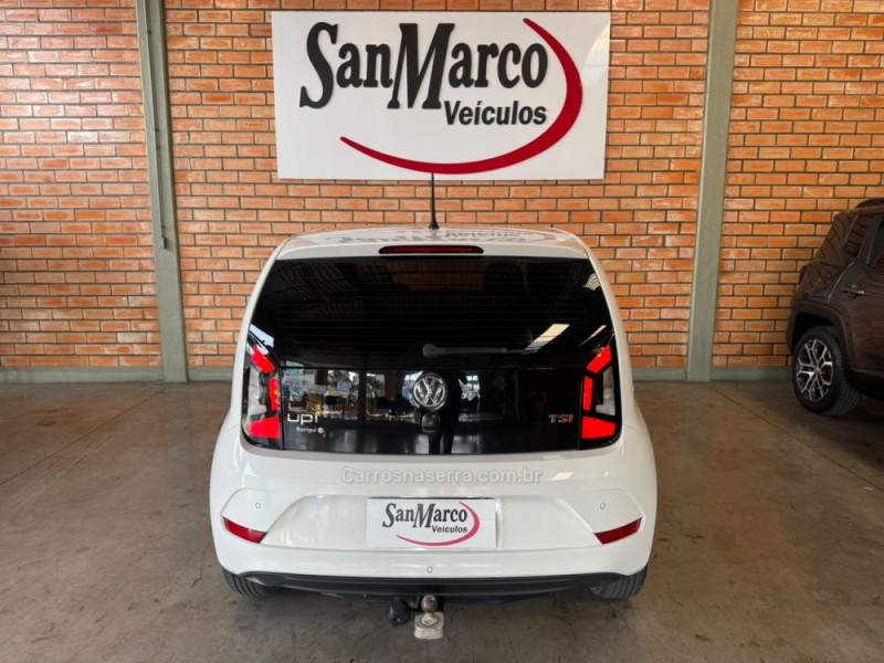 UP 1.0 TSI MOVE UP 12V FLEX 4P MANUAL - 2018 - SãO MARCOS