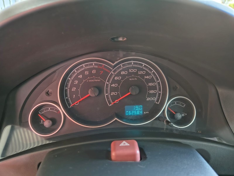 CELTA 1.0 MPFI LT 8V FLEX 4P MANUAL - 2014 - CAXIAS DO SUL