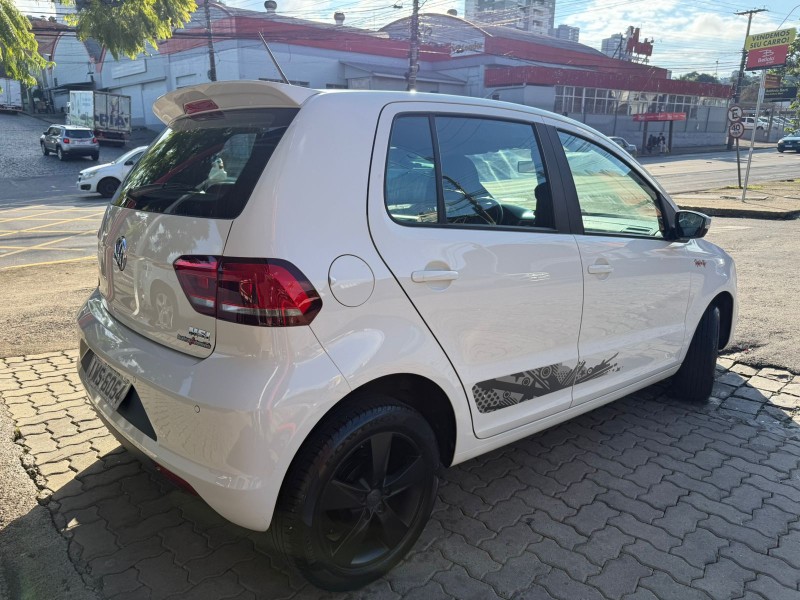 FOX 1.6 MI ROCK IN RIO 8V FLEX 4P MANUAL - 2016 - CAXIAS DO SUL