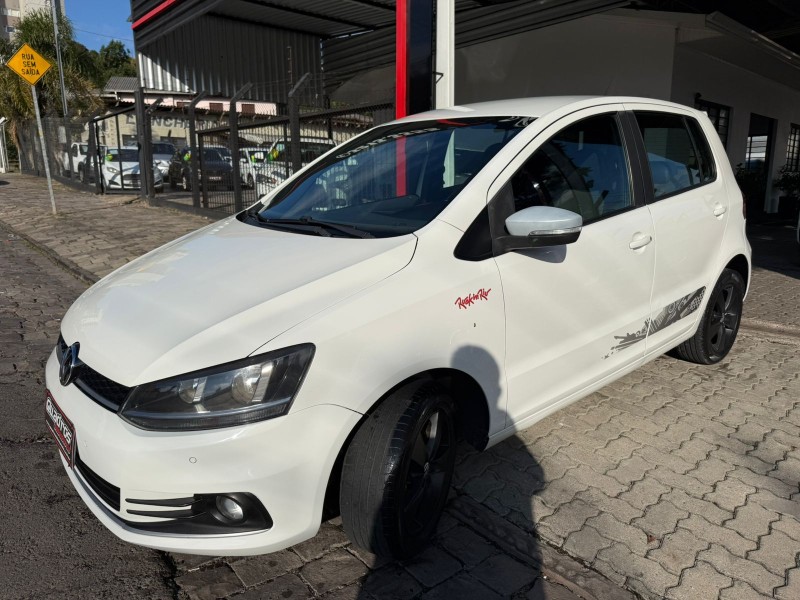 FOX 1.6 MI ROCK IN RIO 8V FLEX 4P MANUAL - 2016 - CAXIAS DO SUL