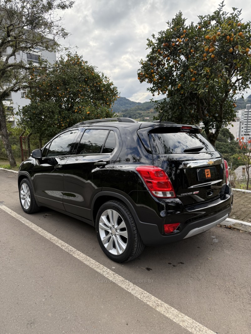 TRACKER 1.4 16V TURBO FLEX PREMIER AUTOMÁTICO - 2019 - NOVA ARAçá