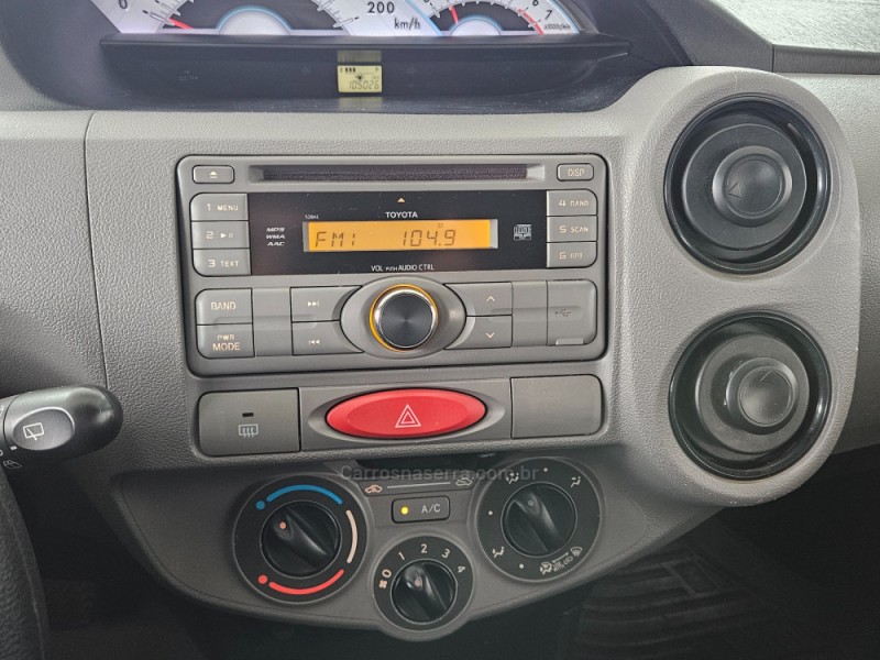 ETIOS 1.3 XS 16V FLEX 4P MANUAL - 2013 - TAPEJARA