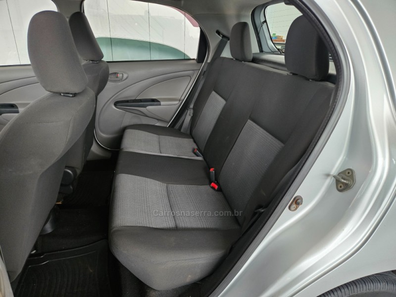 ETIOS 1.3 XS 16V FLEX 4P MANUAL - 2013 - TAPEJARA