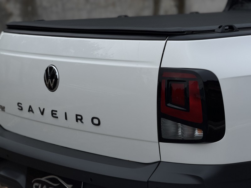 SAVEIRO 1.6 MI TRENDLINE CS 8V FLEX 2P MANUAL - 2024 - DOIS IRMãOS
