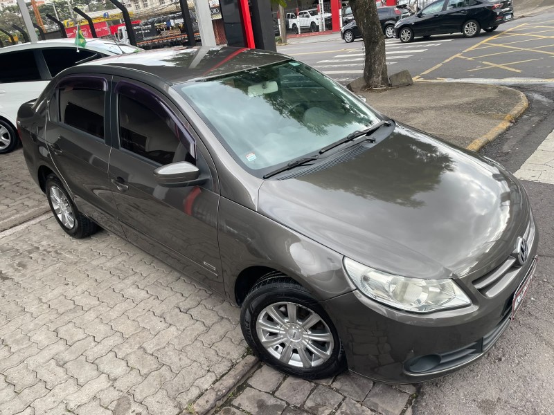 VOYAGE 1.0 MI TRENDLINE 8V FLEX 4P MANUAL