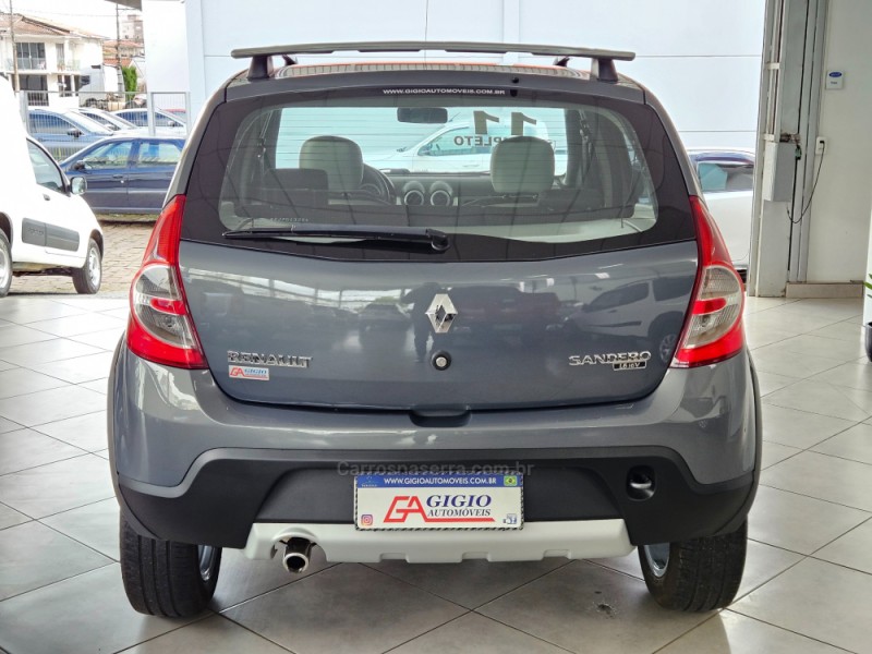 SANDERO 1.6 STEPWAY 16V FLEX 4P MANUAL - 2011 - TAPEJARA