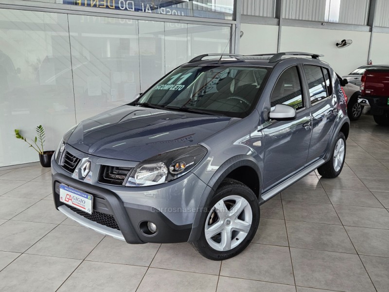 SANDERO 1.6 STEPWAY 16V FLEX 4P MANUAL - 2011 - TAPEJARA