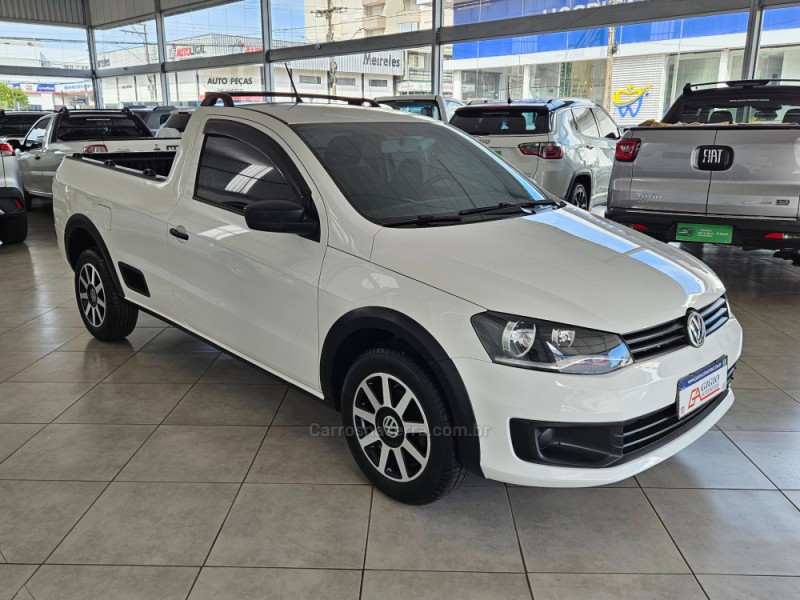 SAVEIRO 1.6 MI TRENDLINE CS 8V FLEX 2P MANUAL - 2015 - TAPEJARA