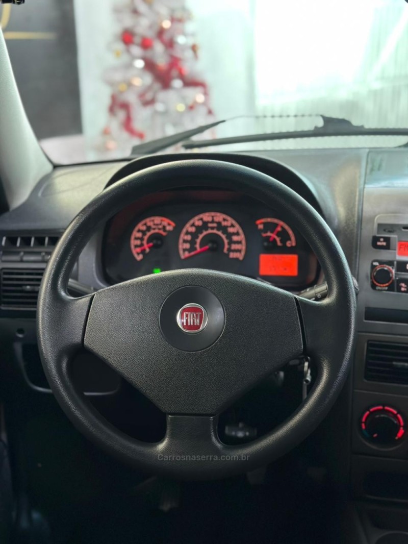 PALIO 1.4 MPI ATTRACTIVE WEEKEND 16V FLEX 4P MANUAL - 2012 - NOVO HAMBURGO
