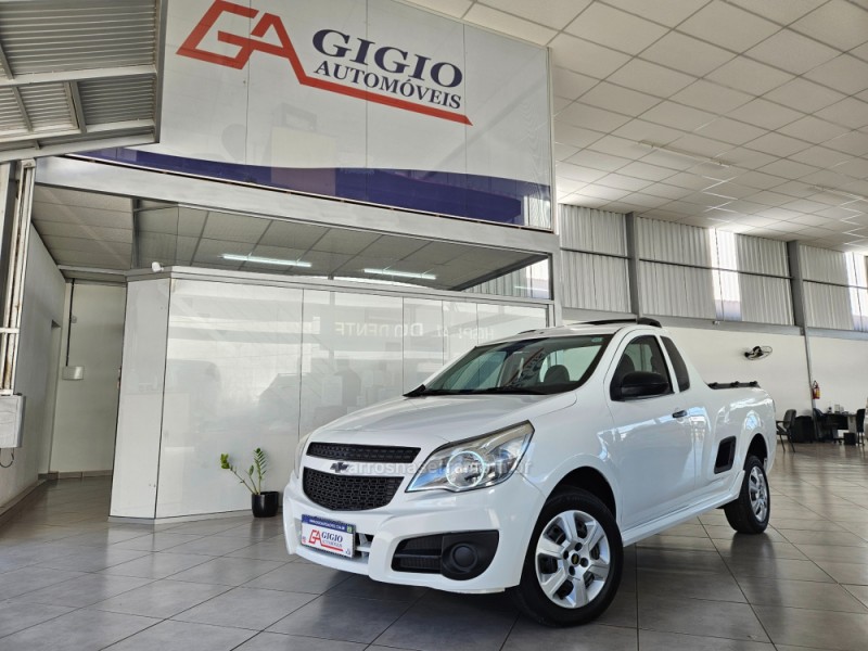 montana 1.4 mpfi ls cs 8v flex 2p manual 2017 tapejara