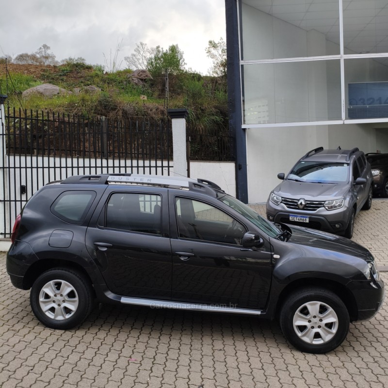 DUSTER 1.6 DYNAMIQUE 4X2 16V FLEX 4P MANUAL - 2017 - CAXIAS DO SUL