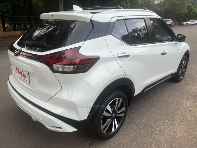 KICKS 1.6 EXCLUSIVE 16V FLEX 4P AUTOMÁTICO - 2022 - FELIZ