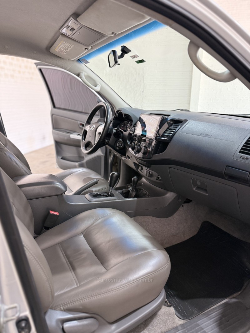 HILUX  - 2014 - ARROIO DO MEIO