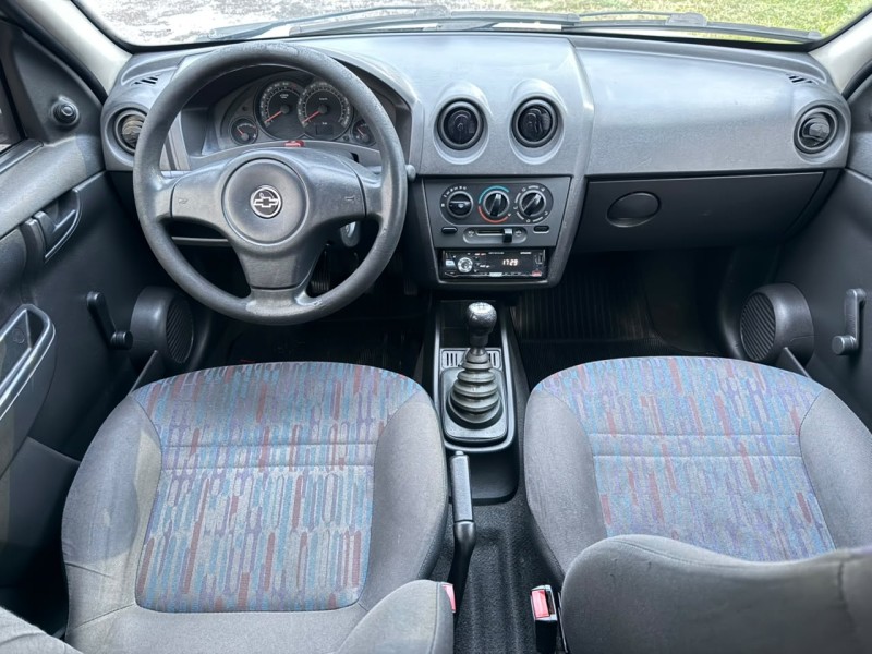 CELTA 1.0 MPFI LIFE 8V FLEX 4P MANUAL - 2008 - FARROUPILHA