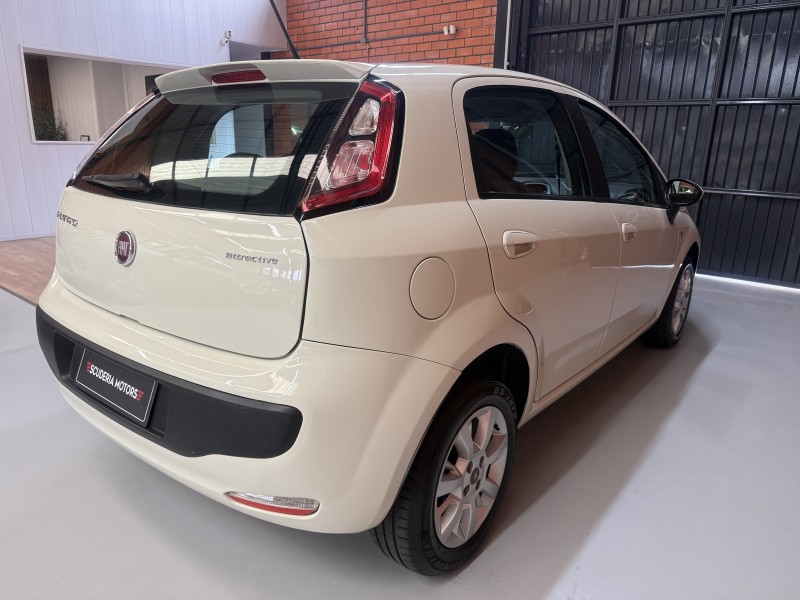 PUNTO 1.4 ATTRACTIVE ITALIA 8V FLEX 4P MANUAL - 2016 - BENTO GONçALVES