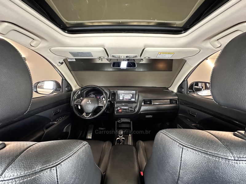OUTLANDER 2.0 16V GASOLINA 4P AUTOMÁTICO - 2016 - SAPIRANGA