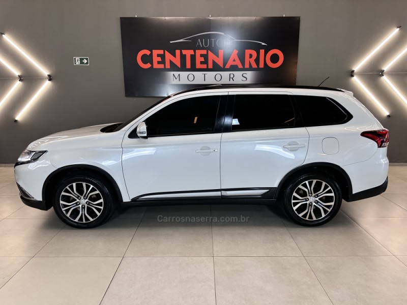 OUTLANDER 2.0 16V GASOLINA 4P AUTOMÁTICO - 2016 - SAPIRANGA