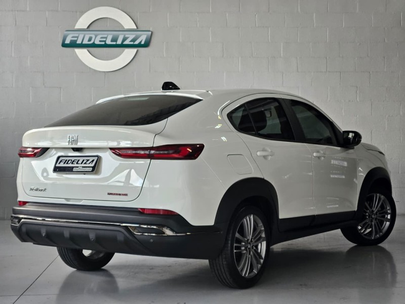 FASTBACK 1.0 200 TURBO DRIVE FLEX 4P AUTOMÁTICO - 2024 - FARROUPILHA