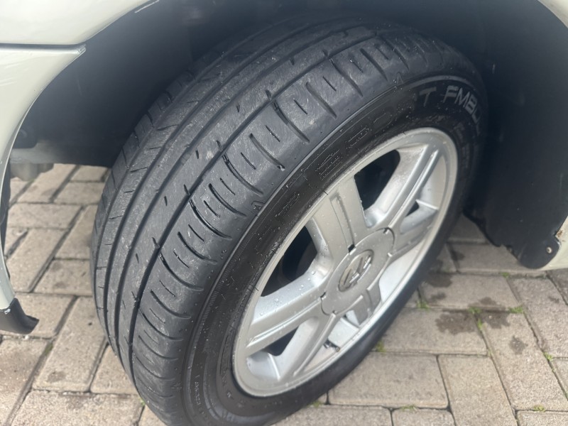 GOL 1.6 MI 8V GASOLINA 4P MANUAL - 2000 - CAXIAS DO SUL