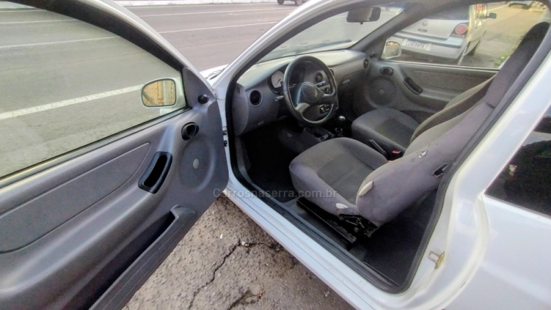 CELTA 1.0 MPFI 8V GASOLINA 2P MANUAL - 2001 - CAXIAS DO SUL