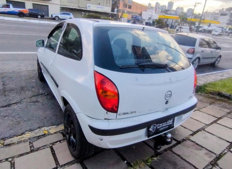 CELTA 1.0 MPFI 8V GASOLINA 2P MANUAL - 2001 - CAXIAS DO SUL