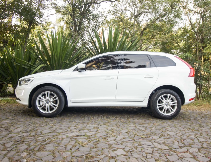 XC60 2.0 T5 DYNAMIC FWD TURBO GASOLINA 4P AUTOMÁTICO - 2015 - NOVO HAMBURGO