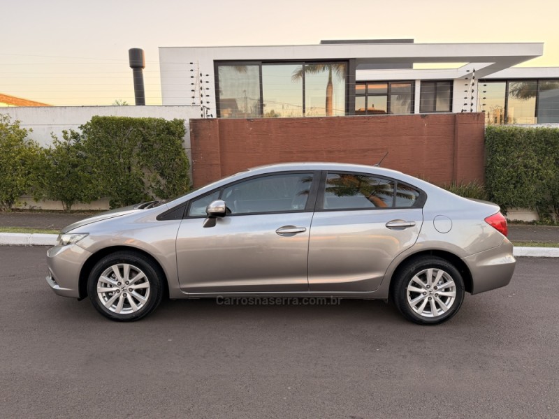 CIVIC 1.8 LXL 16V FLEX 4P AUTOMÁTICO - 2013 - SãO LEOPOLDO