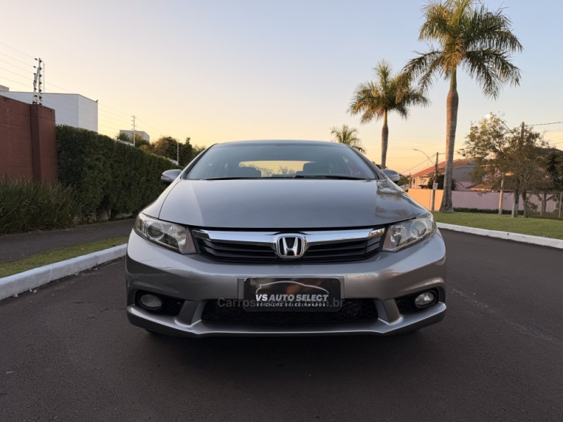 CIVIC 1.8 LXL 16V FLEX 4P AUTOMÁTICO - 2013 - SãO LEOPOLDO
