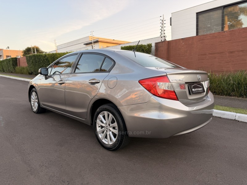 CIVIC 1.8 LXL 16V FLEX 4P AUTOMÁTICO - 2013 - SãO LEOPOLDO