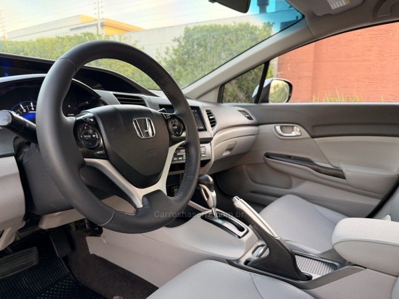CIVIC 1.8 LXL 16V FLEX 4P AUTOMÁTICO - 2013 - SãO LEOPOLDO
