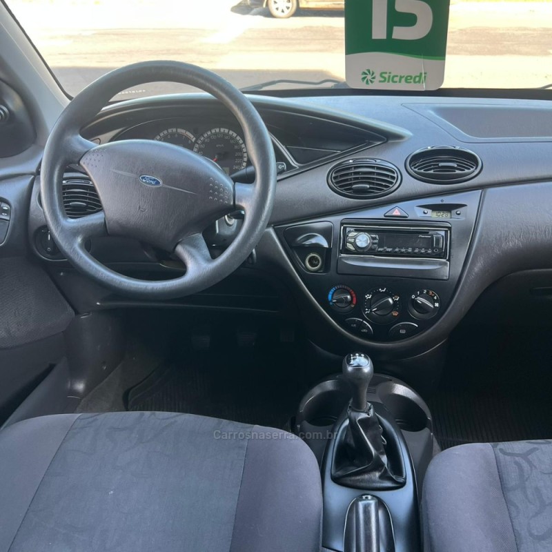 FOCUS 1.6 S 16V FLEX 4P MANUAL - 2009 - FELIZ