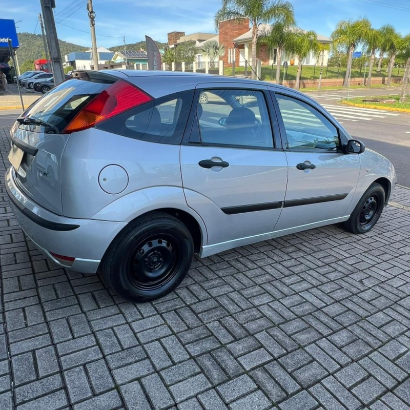 FOCUS 1.6 S 16V FLEX 4P MANUAL - 2009 - FELIZ