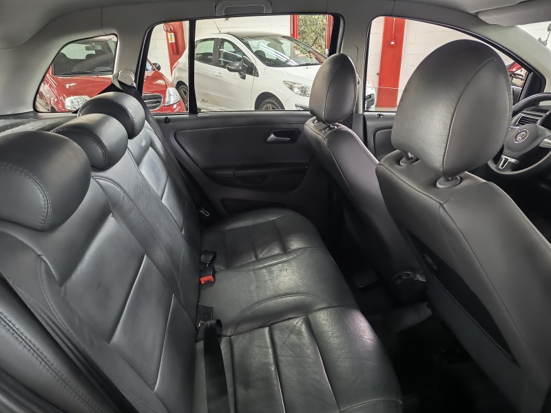 SPACE CROSS 1.6 MI 8V FLEX 4P MANUAL - 2012 - CAXIAS DO SUL