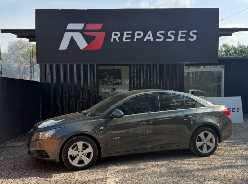 CRUZE 1.8 LT 16V FLEX 4P AUTOMÁTICO - 2012 - PORTãO