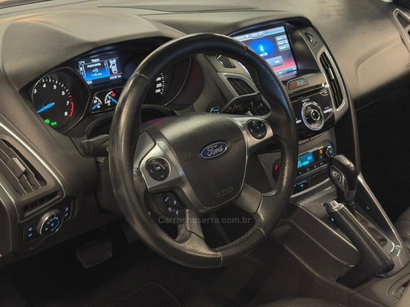 FOCUS 2.0 TITANIUM SEDAN 16V FLEX 4P AUTOMÁTICO - 2014 - ESTâNCIA VELHA