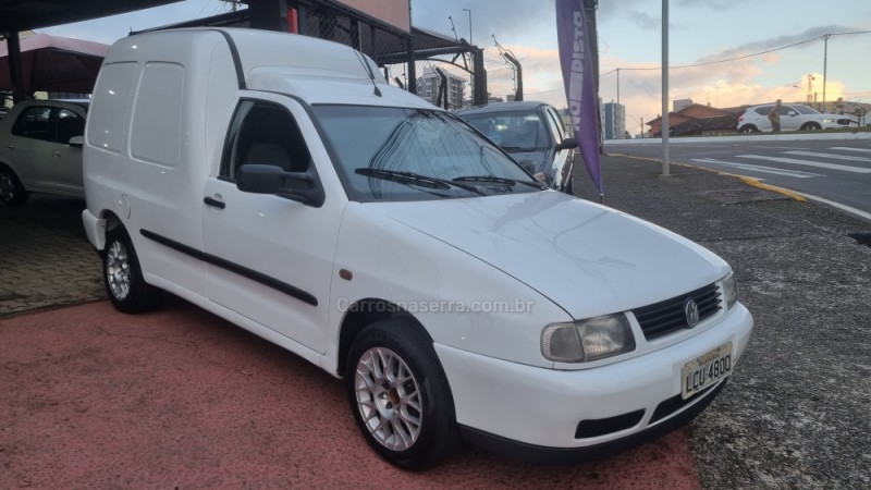 VAN 1.6 MI 8V GASOLINA 2P MANUAL - 1999 - FARROUPILHA