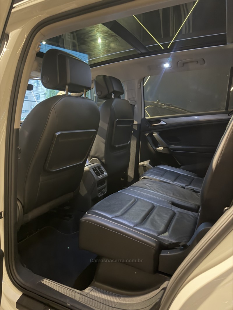 TIGUAN 1.4 ALLSPACE COMFORT 250 TSI FLEX 4P - 2018 - CAXIAS DO SUL