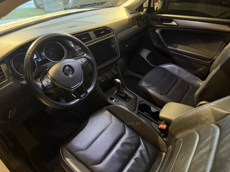 TIGUAN 1.4 ALLSPACE COMFORT 250 TSI FLEX 4P - 2018 - CAXIAS DO SUL