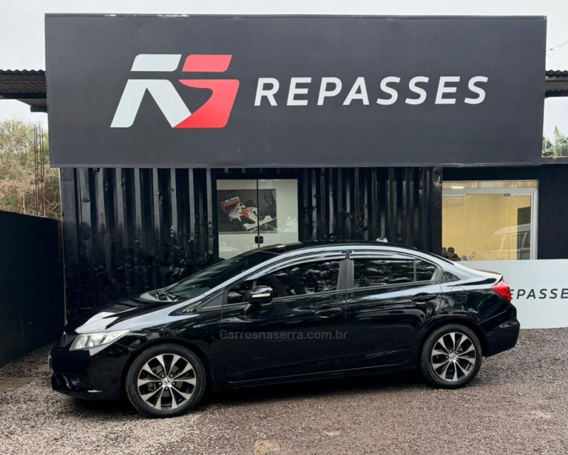 CIVIC 2.0 LXR 16V FLEX 4P AUTOMÁTICO - 2015 - PORTãO