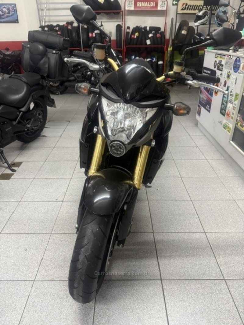 CB 1000R  - 2012 - GARIBALDI
