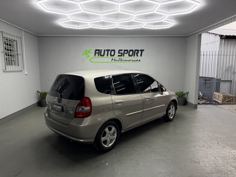 FIT 1.4 LXL 8V GASOLINA 4P MANUAL - 2006 - CAXIAS DO SUL