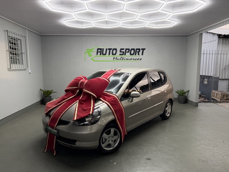 FIT 1.4 LXL 8V GASOLINA 4P MANUAL - 2006 - CAXIAS DO SUL