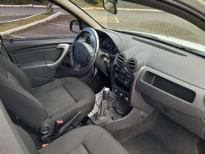 SANDERO 1.0 EXPRESSION 16V FLEX 4P MANUAL - 2013 - CAXIAS DO SUL