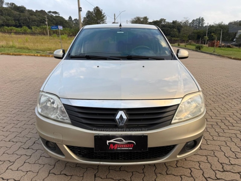 LOGAN 1.6 EXPRESSION 16V FLEX 4P MANUAL - 2012 - IVOTI